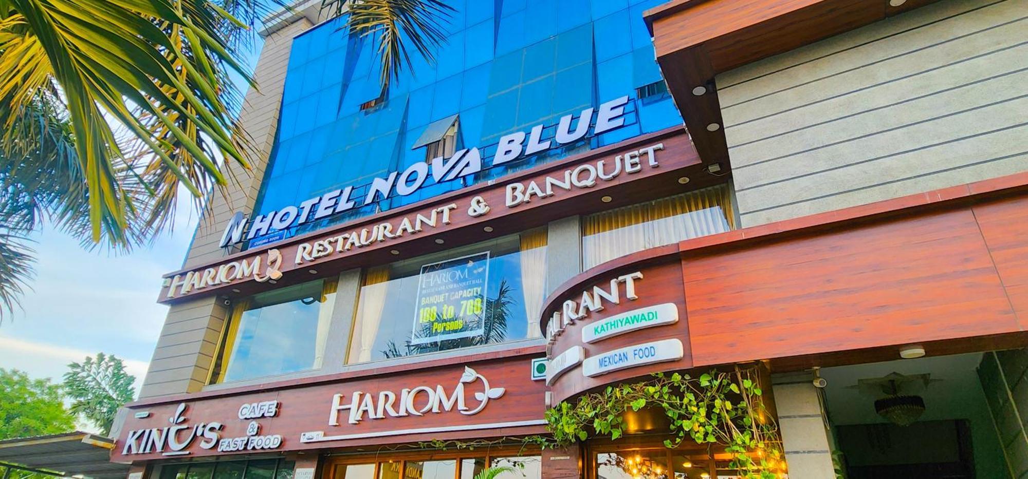 Hotel Nova Blue Ahmedabad Exterior photo